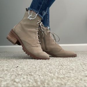 ‼️SOLD‼️Women’s boots